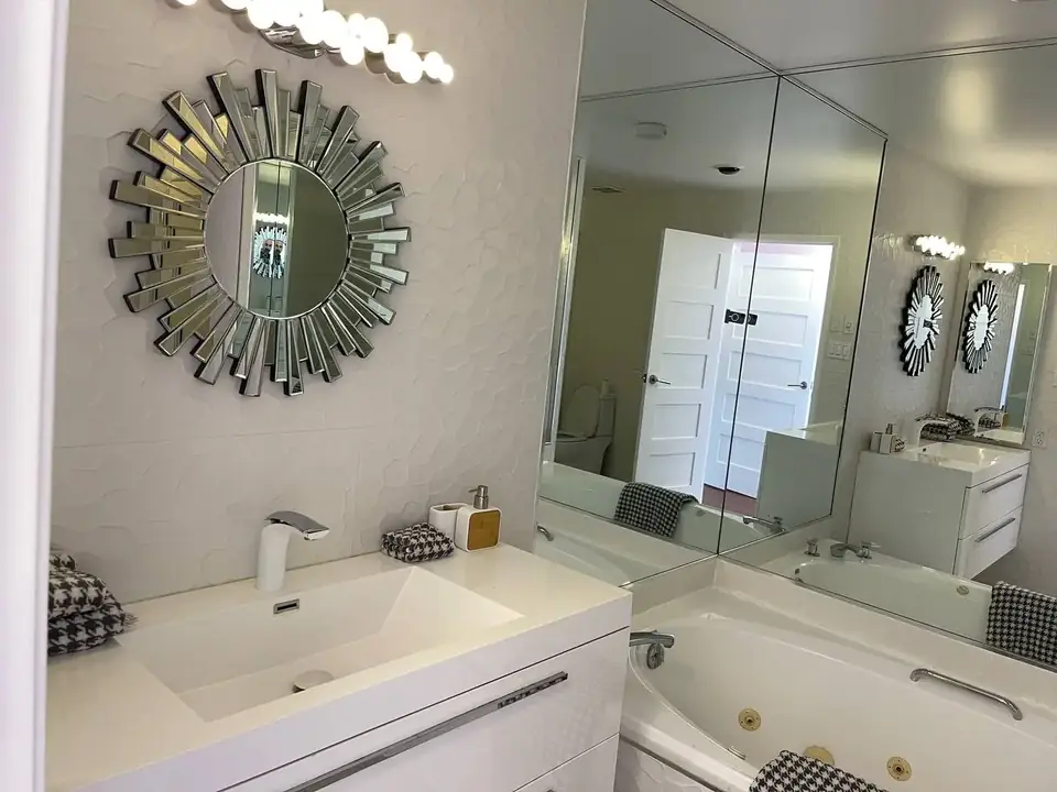 Bathroom & Power Room — Project 5 — photo 2