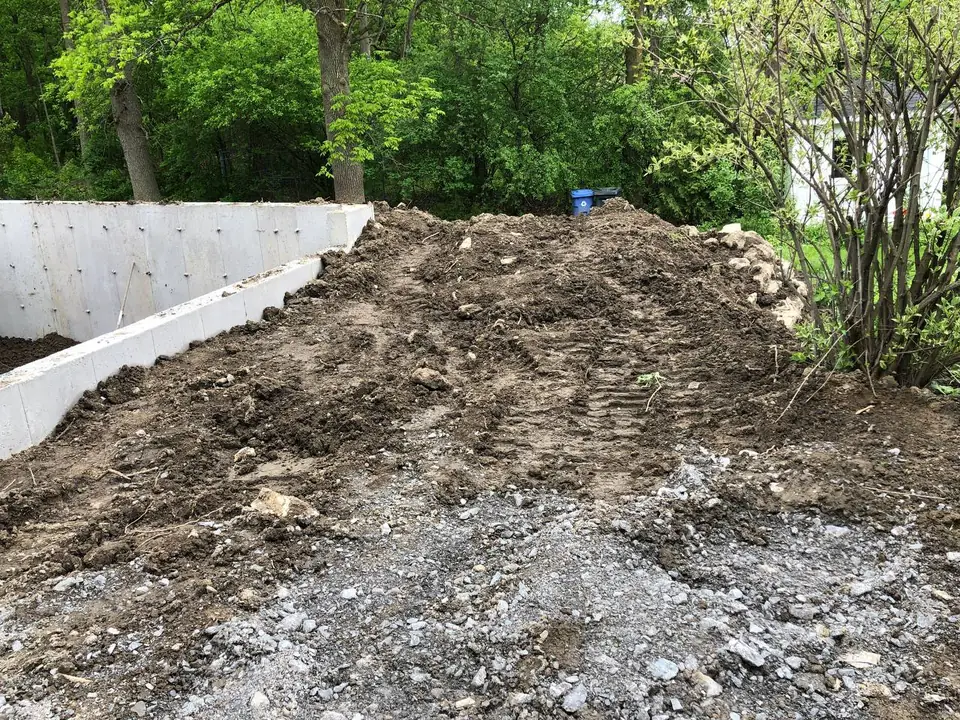 Foundation Wall — photo 10